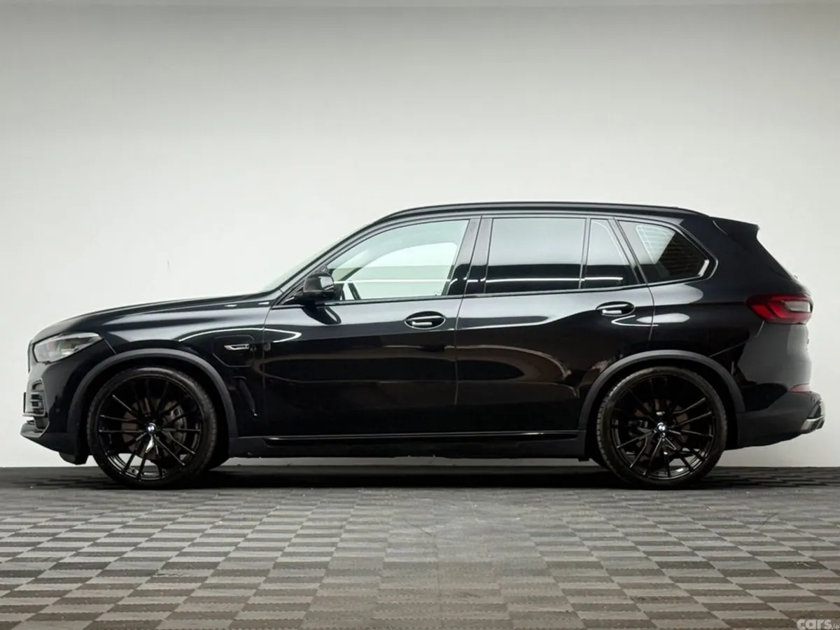 BMW X5 SUV, Petrol Plug-in Hybrid, 2022, Black