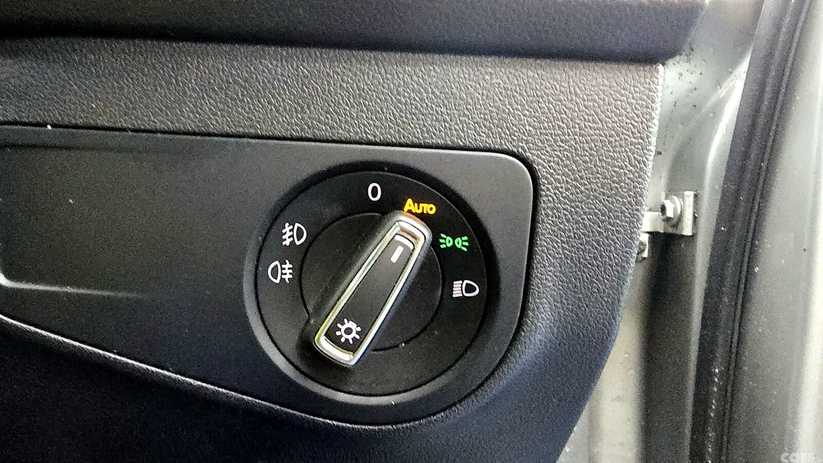 Volkswagen Tiguan SUV, Petrol, 2018, Grey
