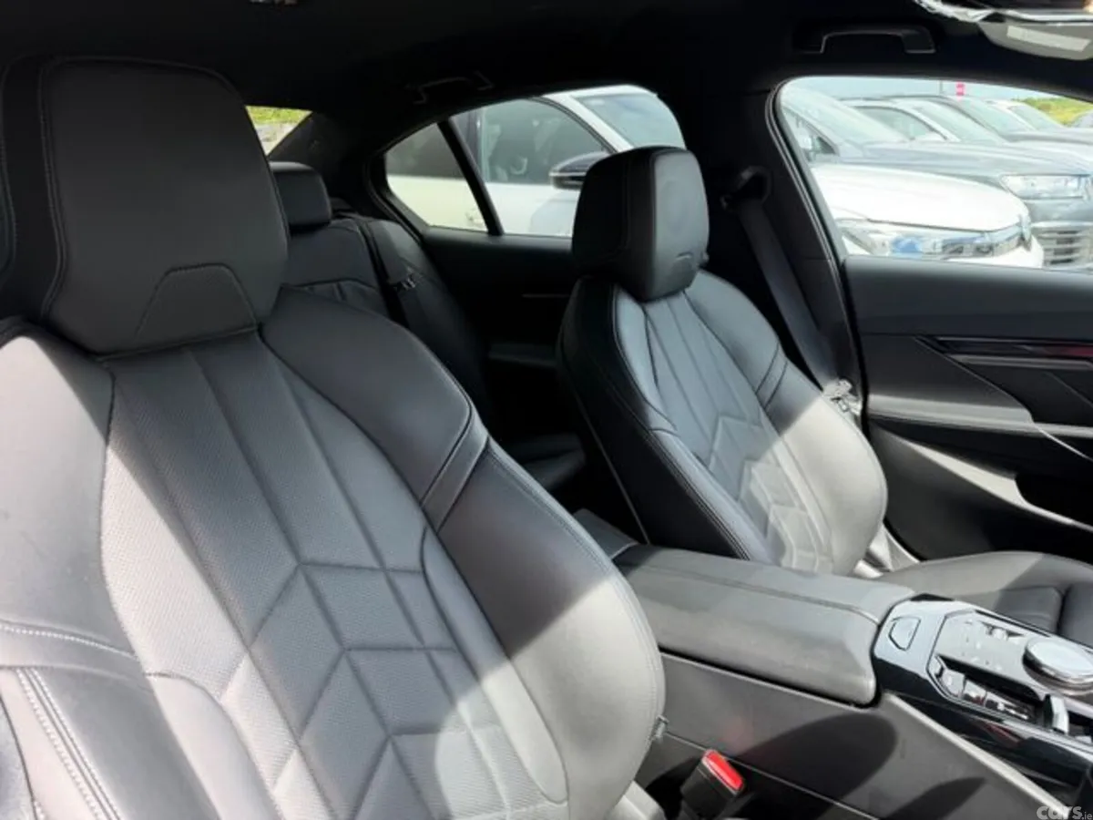 BMW 5-Series Saloon, Petrol Plug-in Hybrid, 2024, Black
