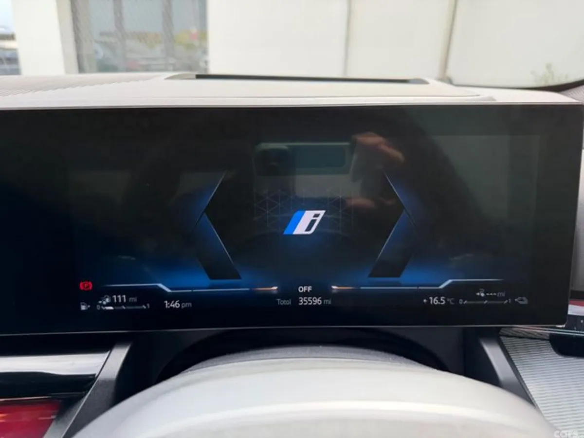 BMW 5-Series Saloon, Petrol Plug-in Hybrid, 2024, Black