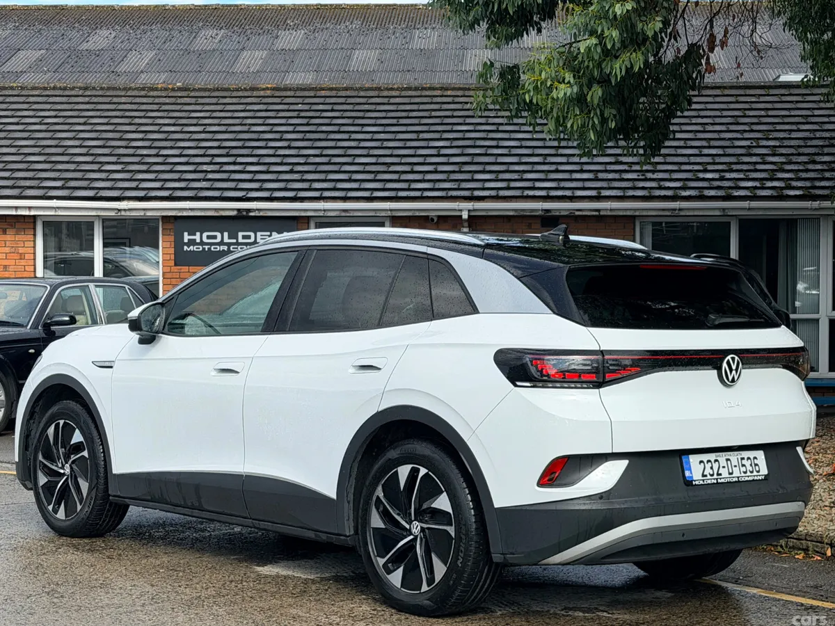 Volkswagen ID.4 Estate, Electric, 2023, White