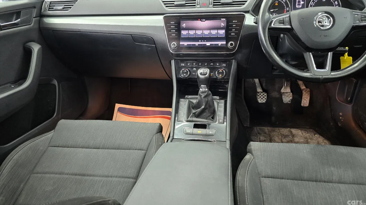 Skoda Superb Saloon, Diesel, 2019, Grey