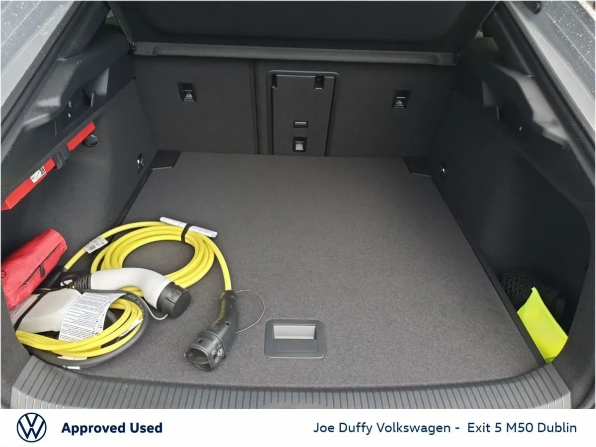 Volkswagen ID.7 Hatchback, Electric, 2026, Grey