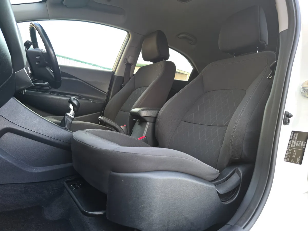 Kia Rio Hatchback, Diesel, 2017, White