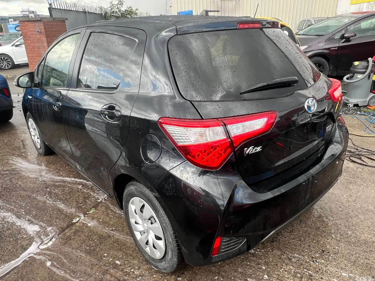 Toyota Vitz Hatchback, Petrol Hybrid, 2017, Black