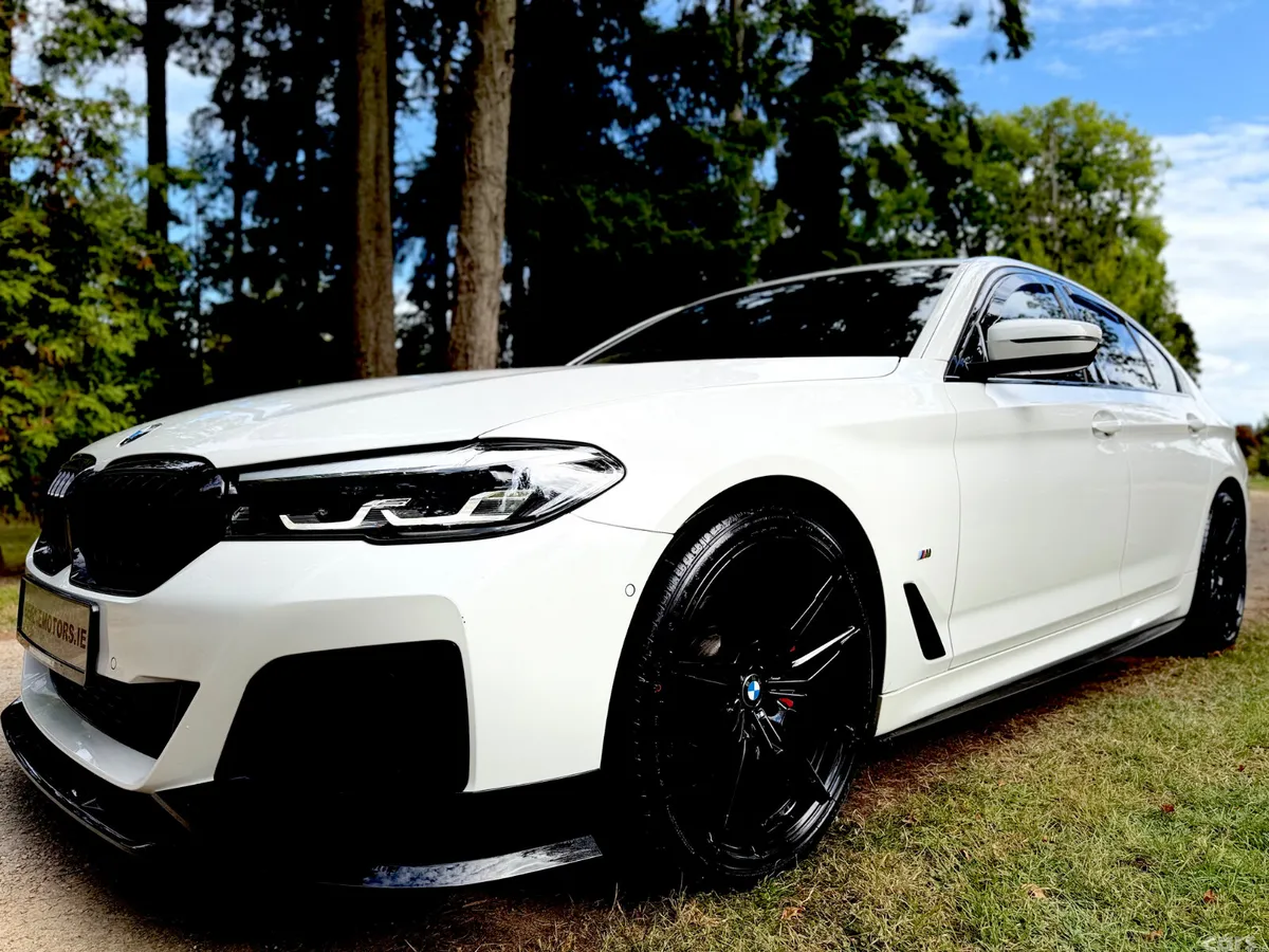 BMW 5-Series Saloon, Diesel, 2022, White