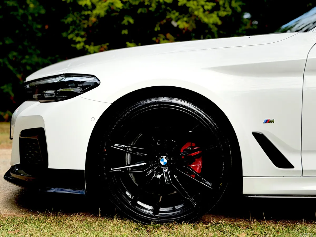 BMW 5-Series Saloon, Diesel, 2022, White
