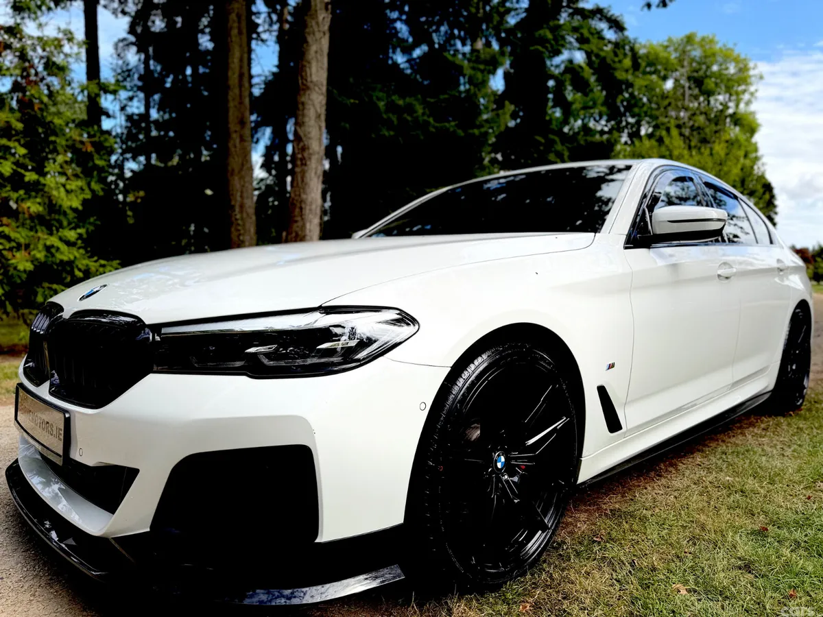 BMW 5-Series Saloon, Diesel, 2022, White
