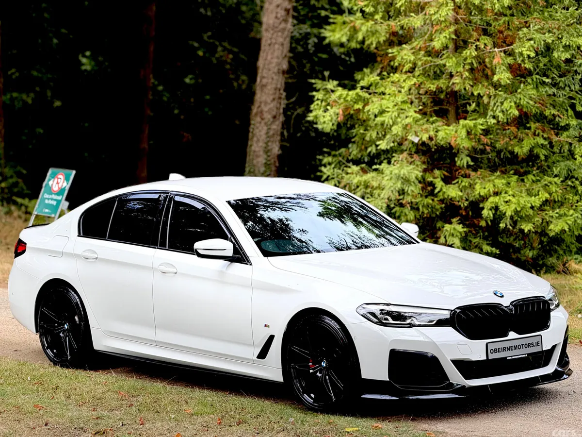 BMW 5-Series Saloon, Diesel, 2022, White