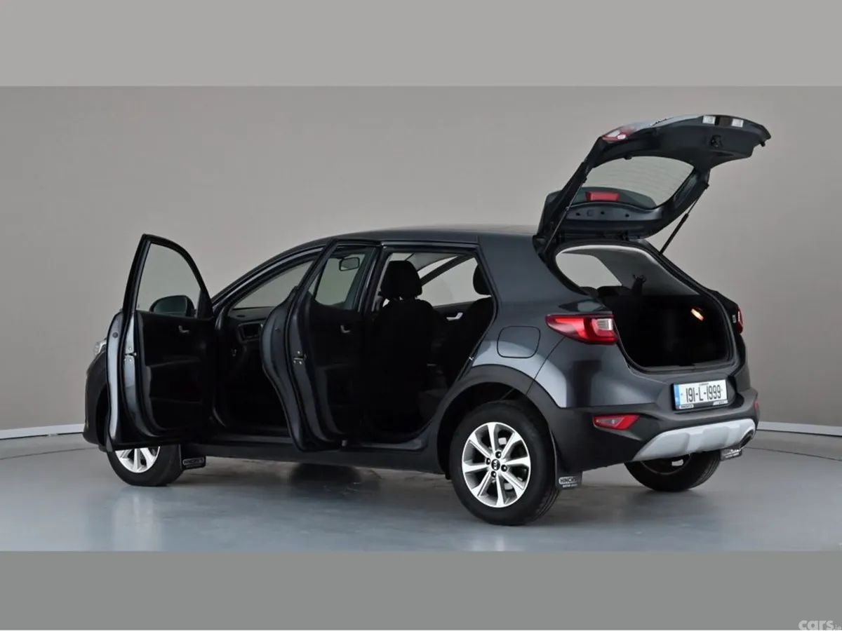 Kia Stonic Hatchback, Petrol, 2019, Grey