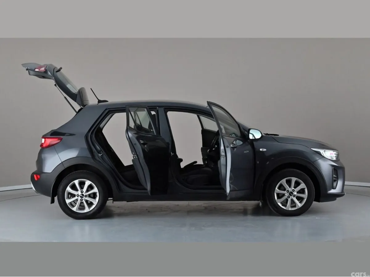 Kia Stonic Hatchback, Petrol, 2019, Grey