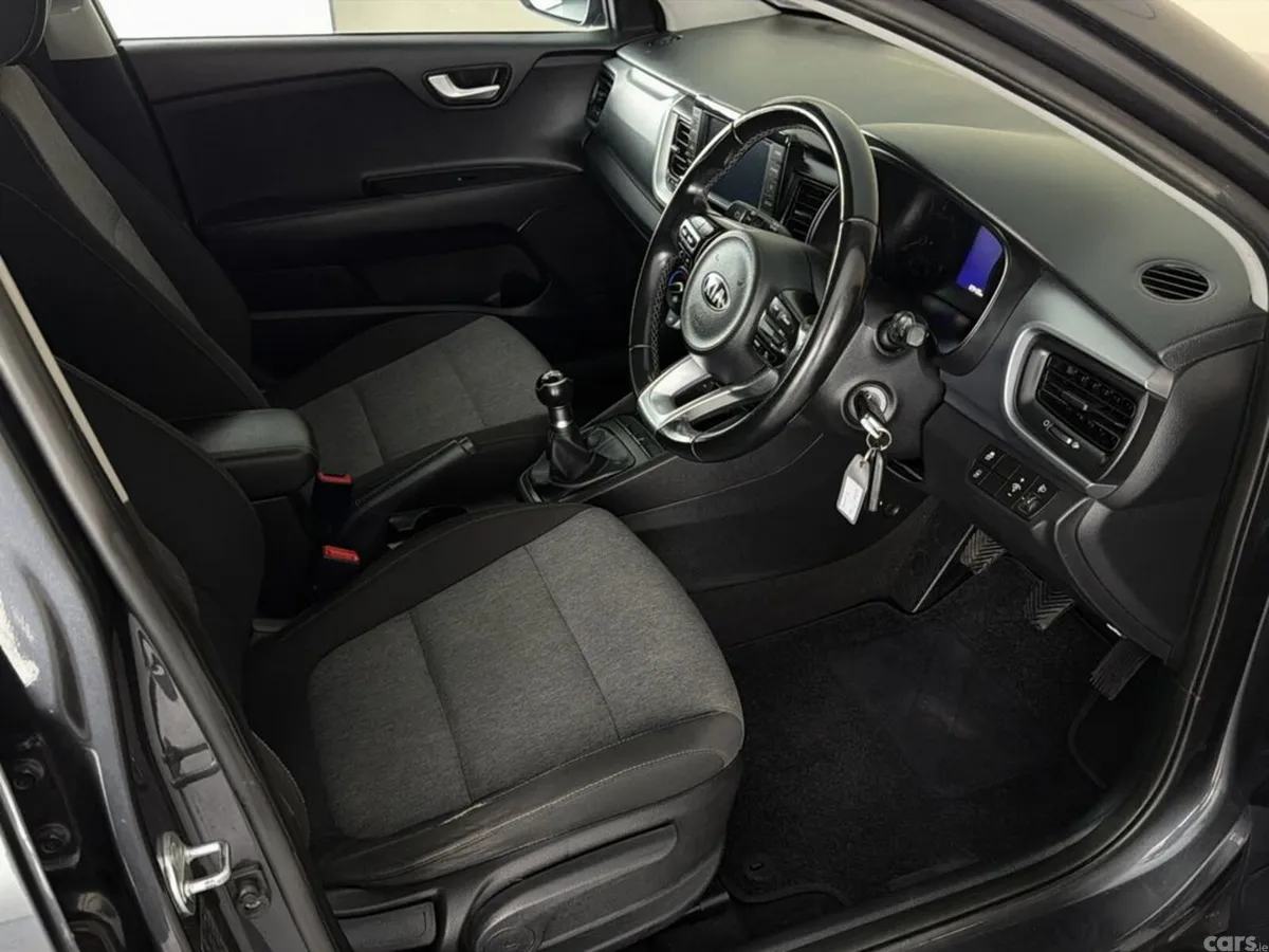 Kia Stonic Hatchback, Petrol, 2019, Grey