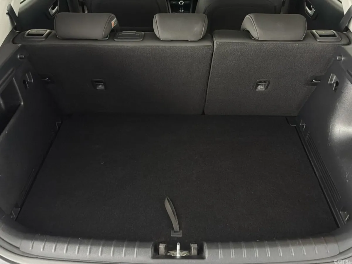 Kia Stonic Hatchback, Petrol, 2019, Grey