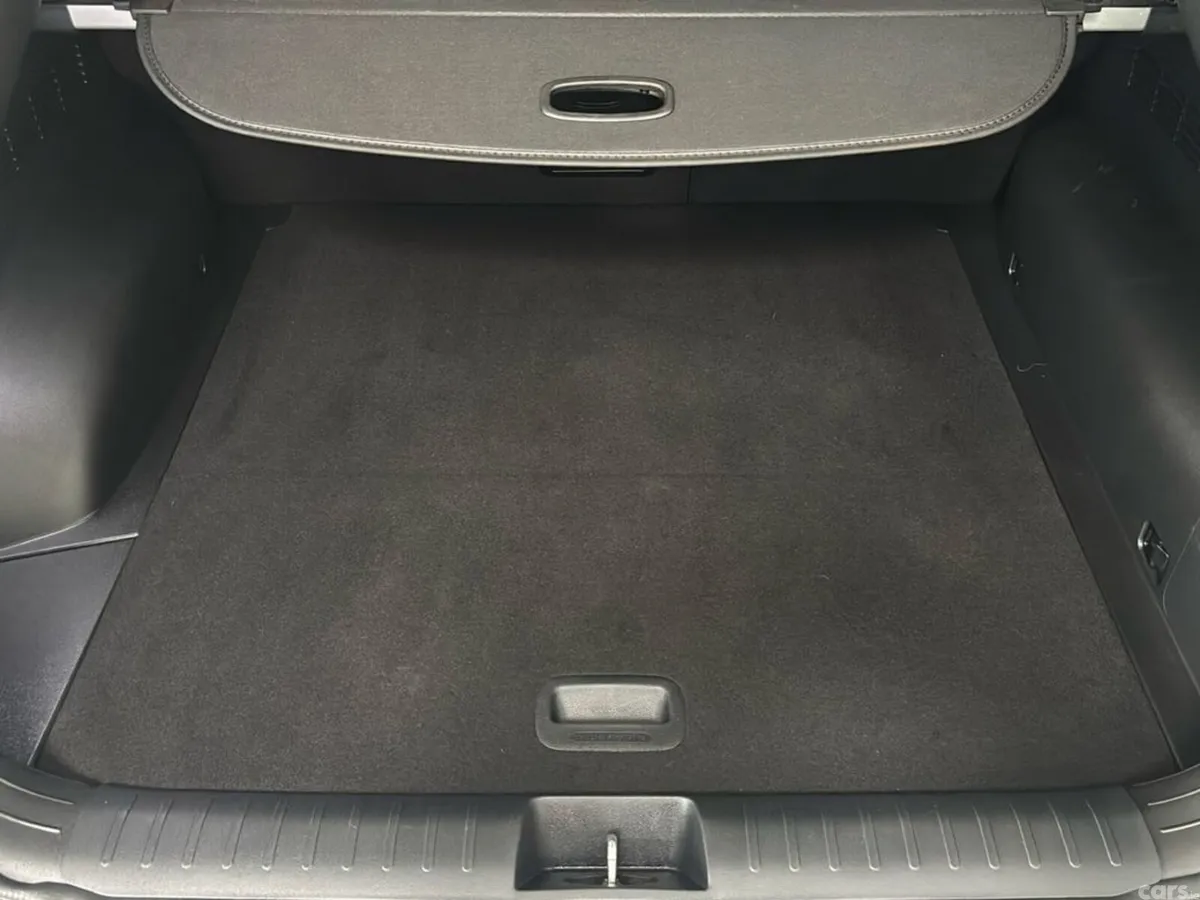 Kia EV6 MPV, Electric, 2024, White