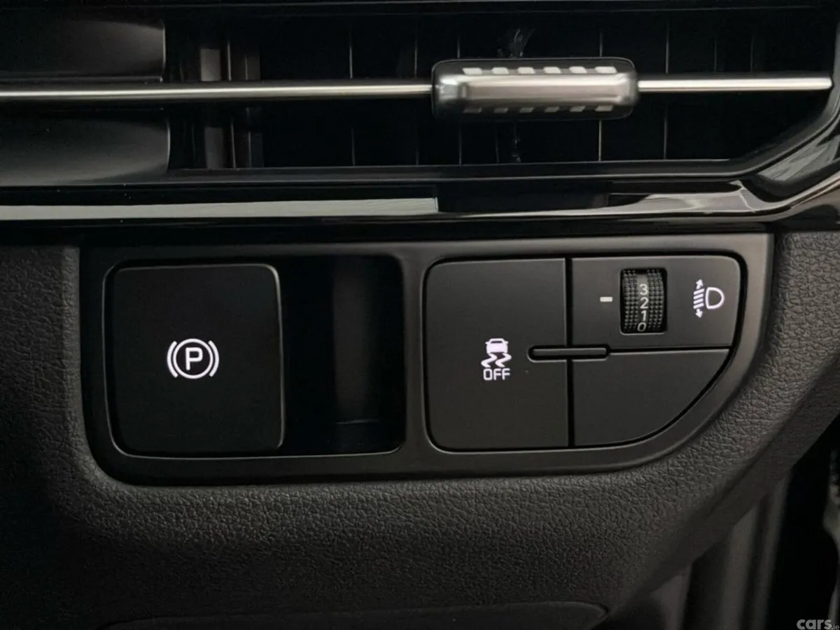 Kia Sportage MPV, Diesel Hybrid, 2025, Black
