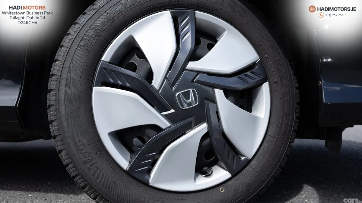 Honda Grace Saloon, Petrol Hybrid, 2015, Black