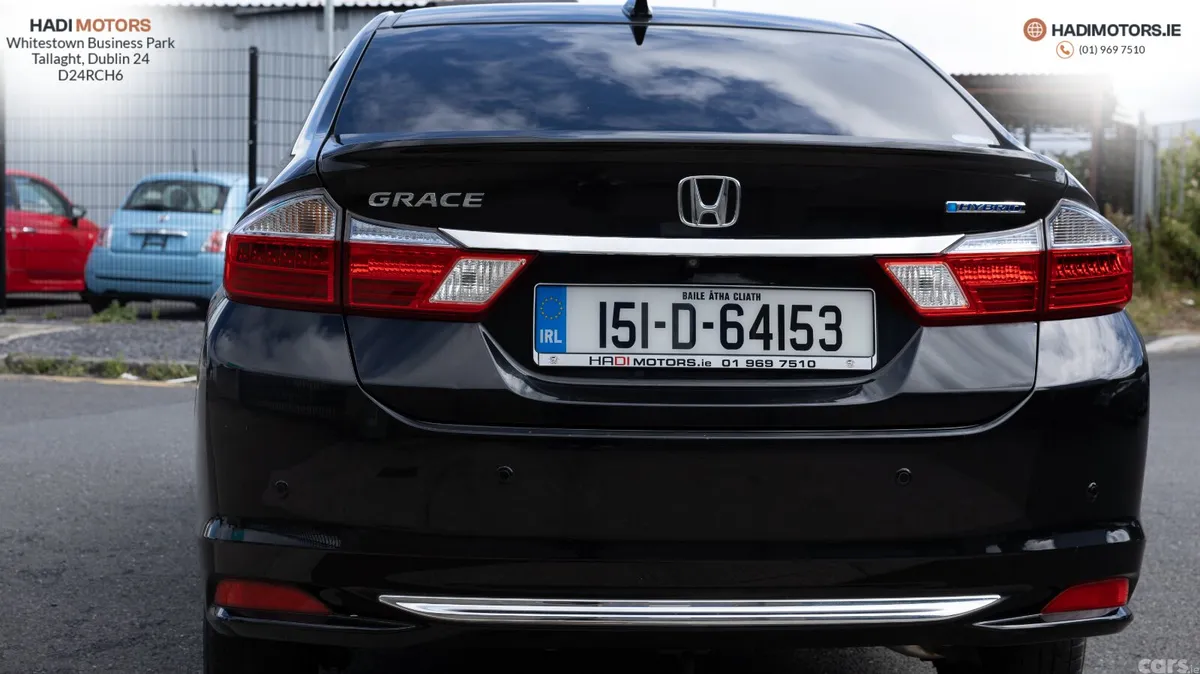 Honda Grace Saloon, Petrol Hybrid, 2015, Black