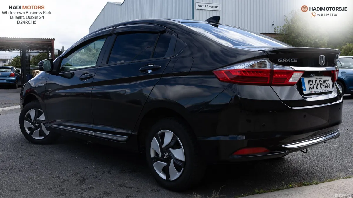 Honda Grace Saloon, Petrol Hybrid, 2015, Black
