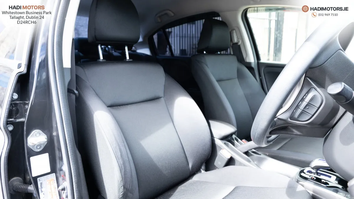 Honda Grace Saloon, Petrol Hybrid, 2015, Black