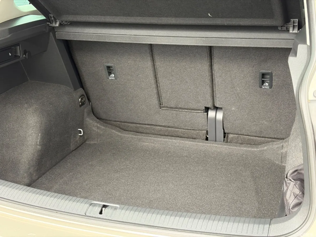 Volkswagen Tiguan Estate, Diesel, 2023, Silver
