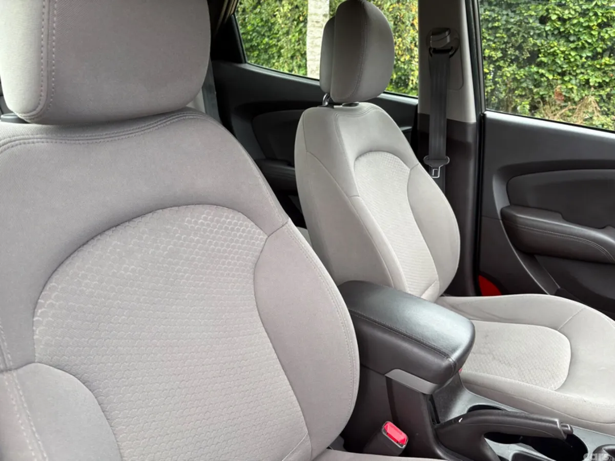 Hyundai ix35 MPV, Diesel, 2012, Bronze
