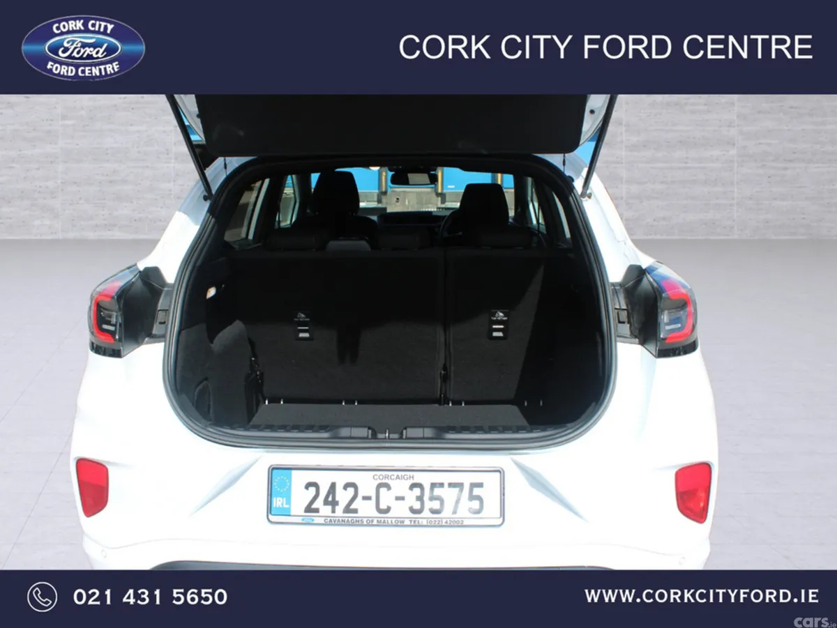 Ford Puma MPV, Petrol, 2024, White