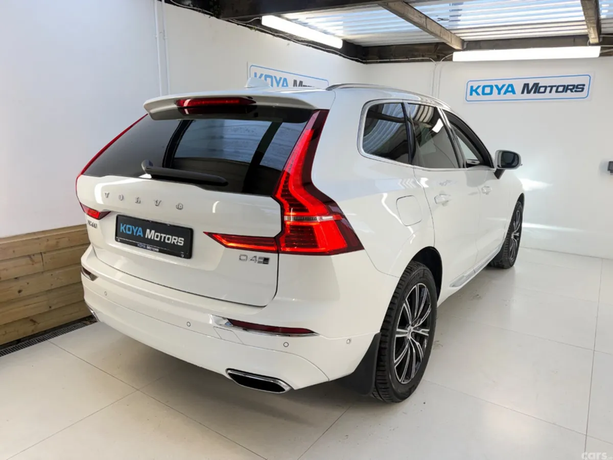 Volvo XC60 SUV, Diesel, 2020, White