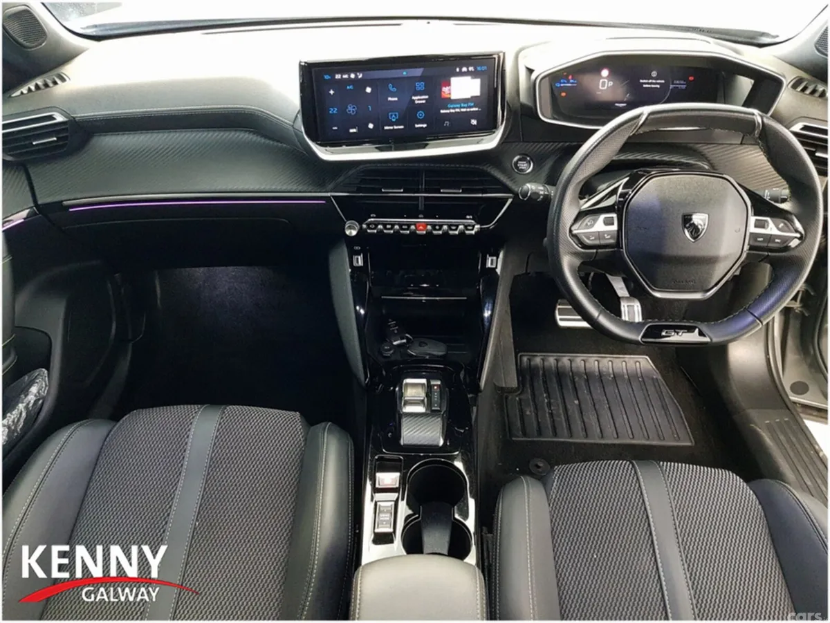Peugeot 2008 Hatchback, Electric, 2024, Grey