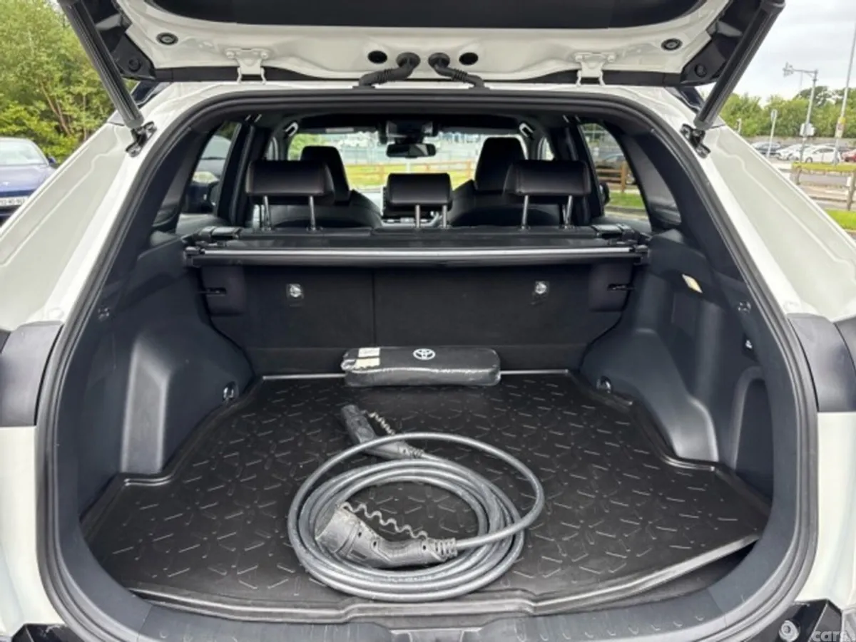 Toyota RAV4 SUV, Petrol Plug-in Hybrid, 2022, White
