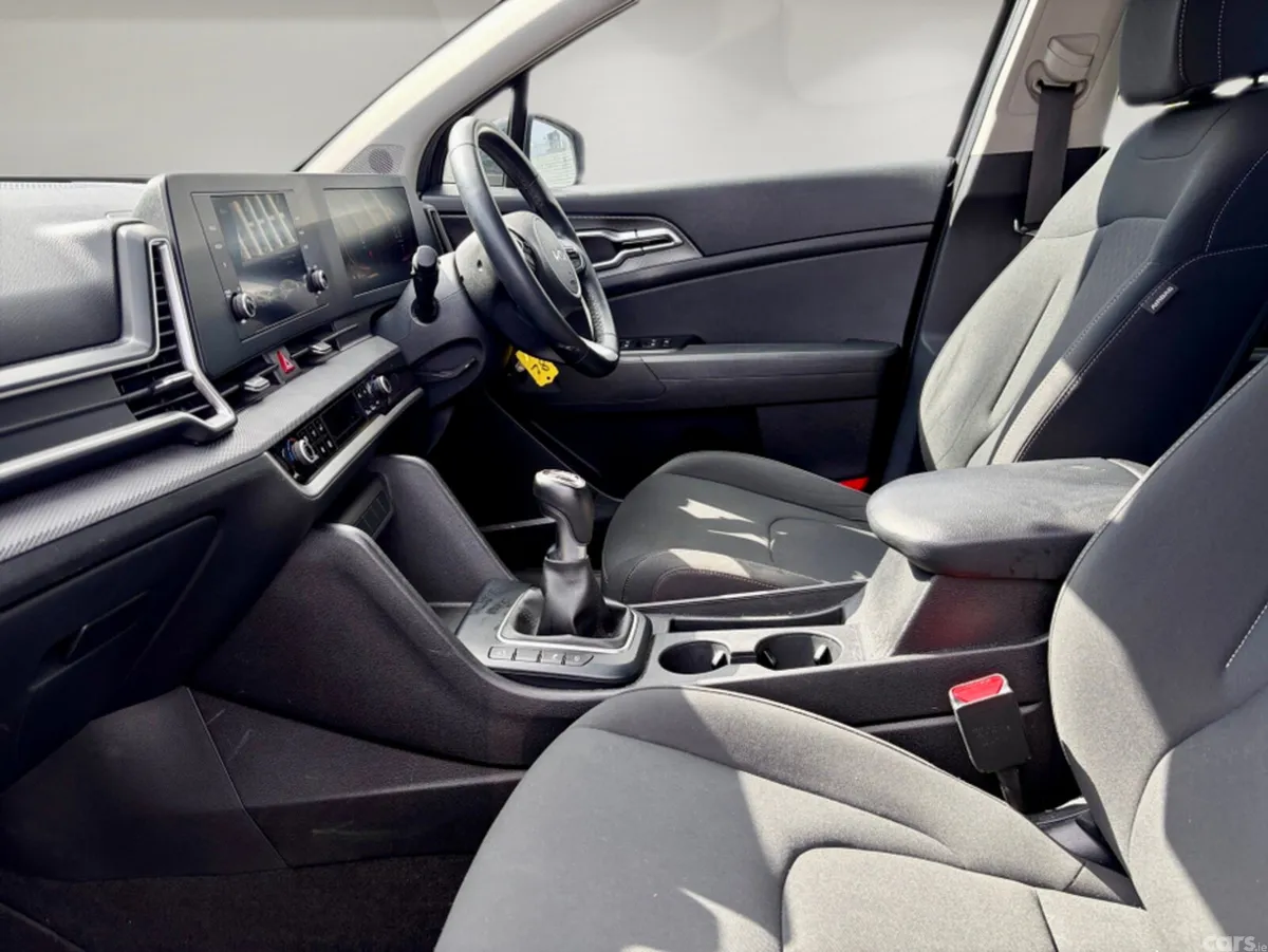 Kia Sportage SUV, Diesel, 2022, Grey
