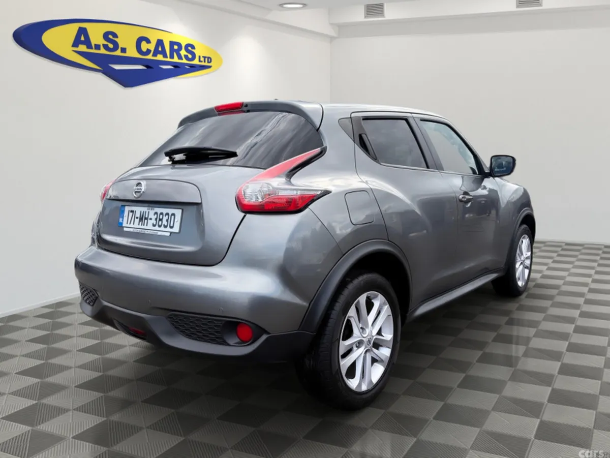 Nissan Juke Hatchback, Petrol, 2017, Grey