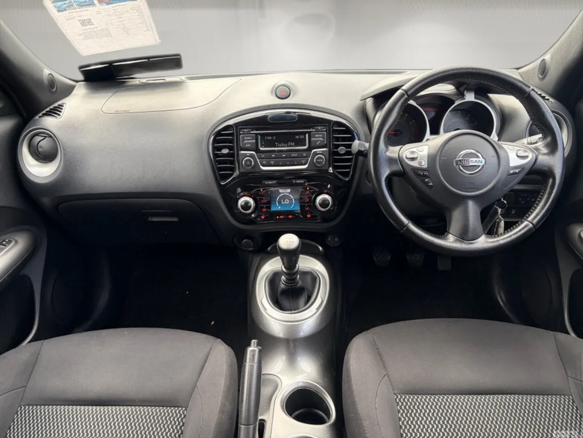 Nissan Juke Hatchback, Petrol, 2017, Grey