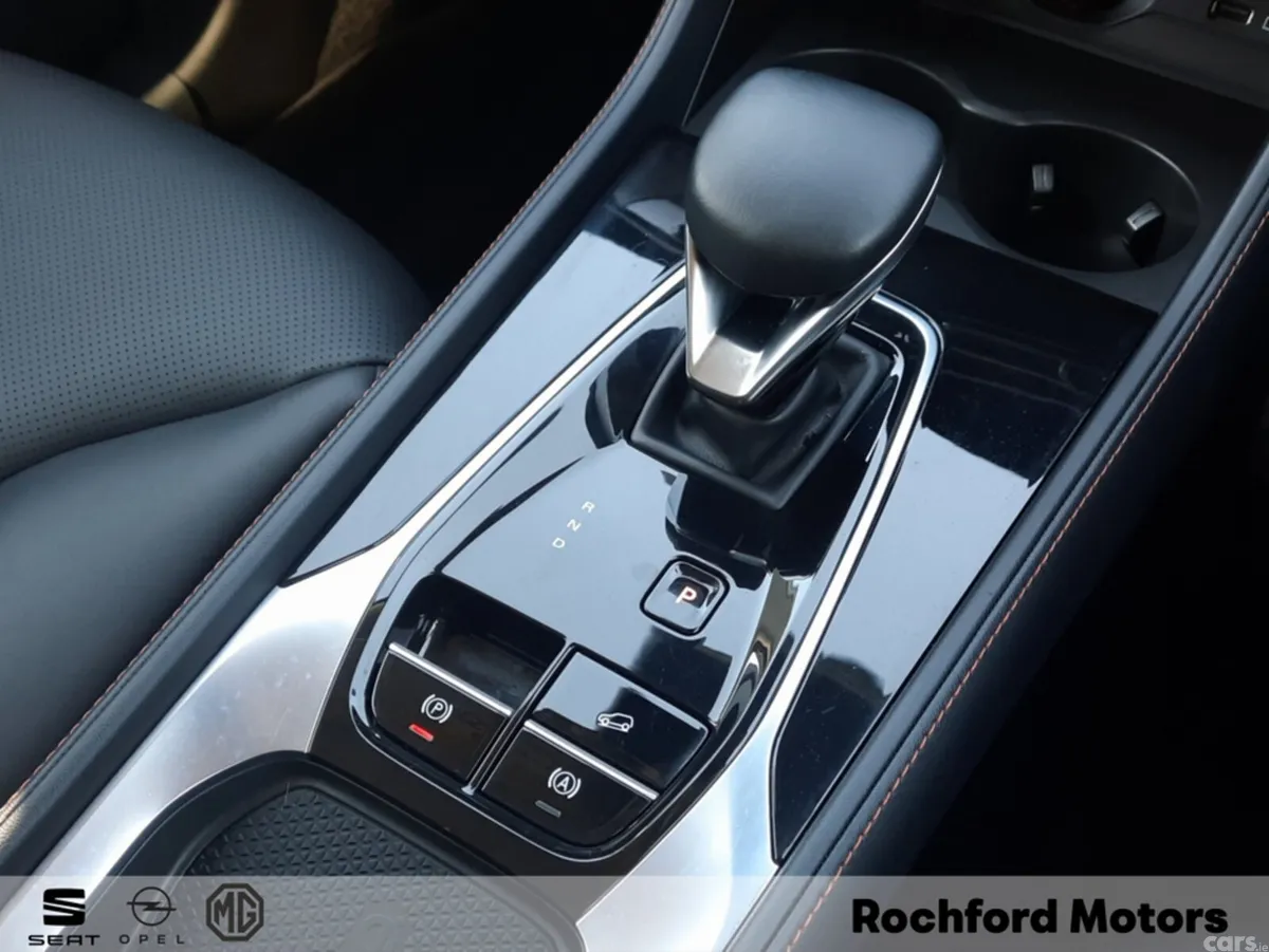 MG HS Hatchback, Petrol Plug-in Hybrid, 2025, Grey