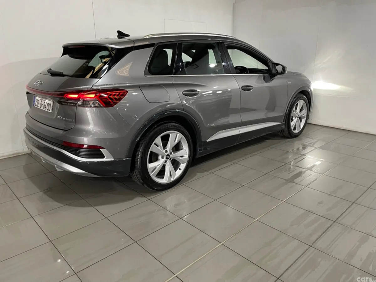 Audi Q4 e-tron SUV, Electric, 2023, Grey