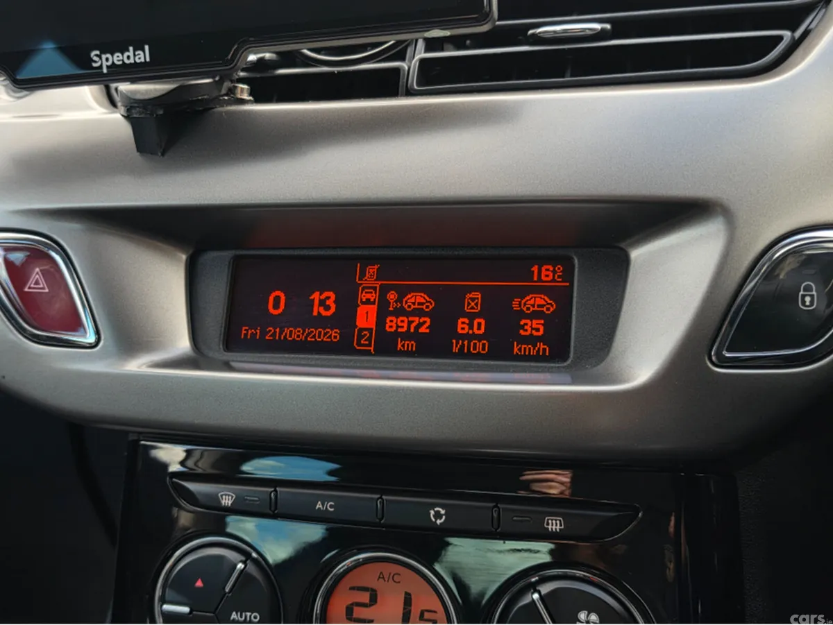 Citroen C3 Hatchback, Petrol, 2016, White