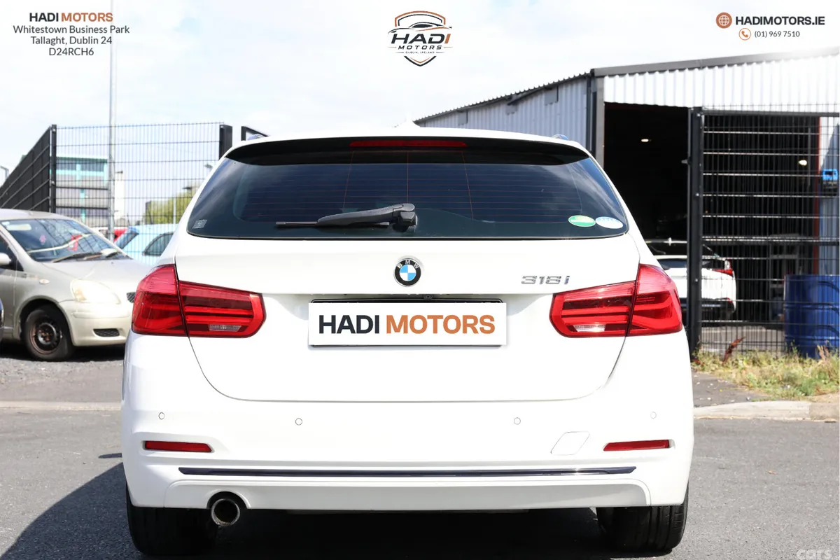BMW 3-Series Saloon, Petrol, 2017, White