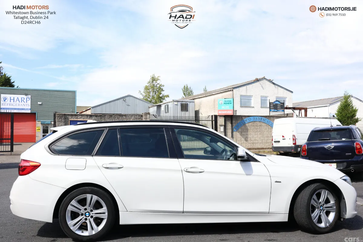 BMW 3-Series Saloon, Petrol, 2017, White