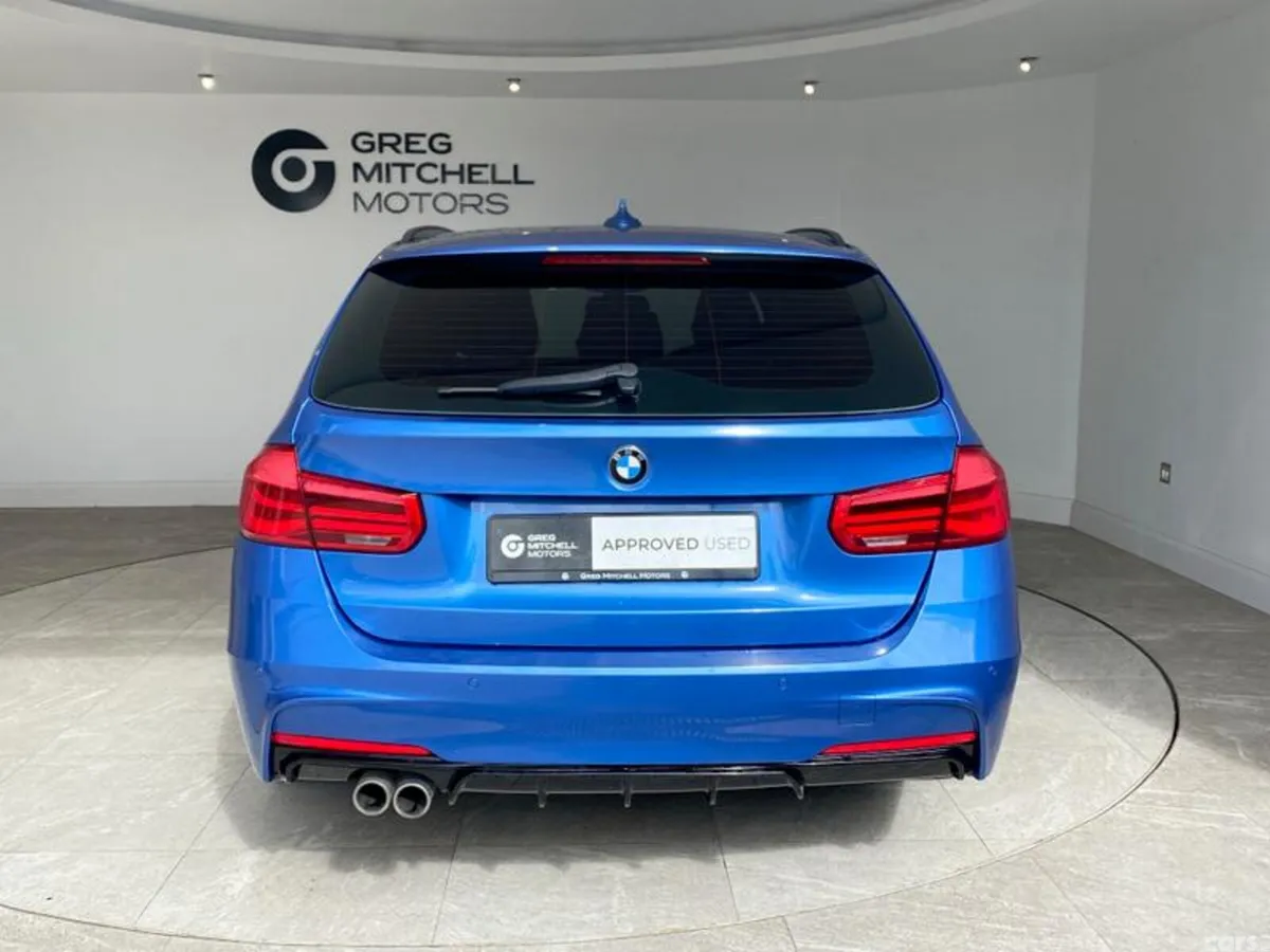 BMW 3-Series Estate, Diesel, 2018, Blue