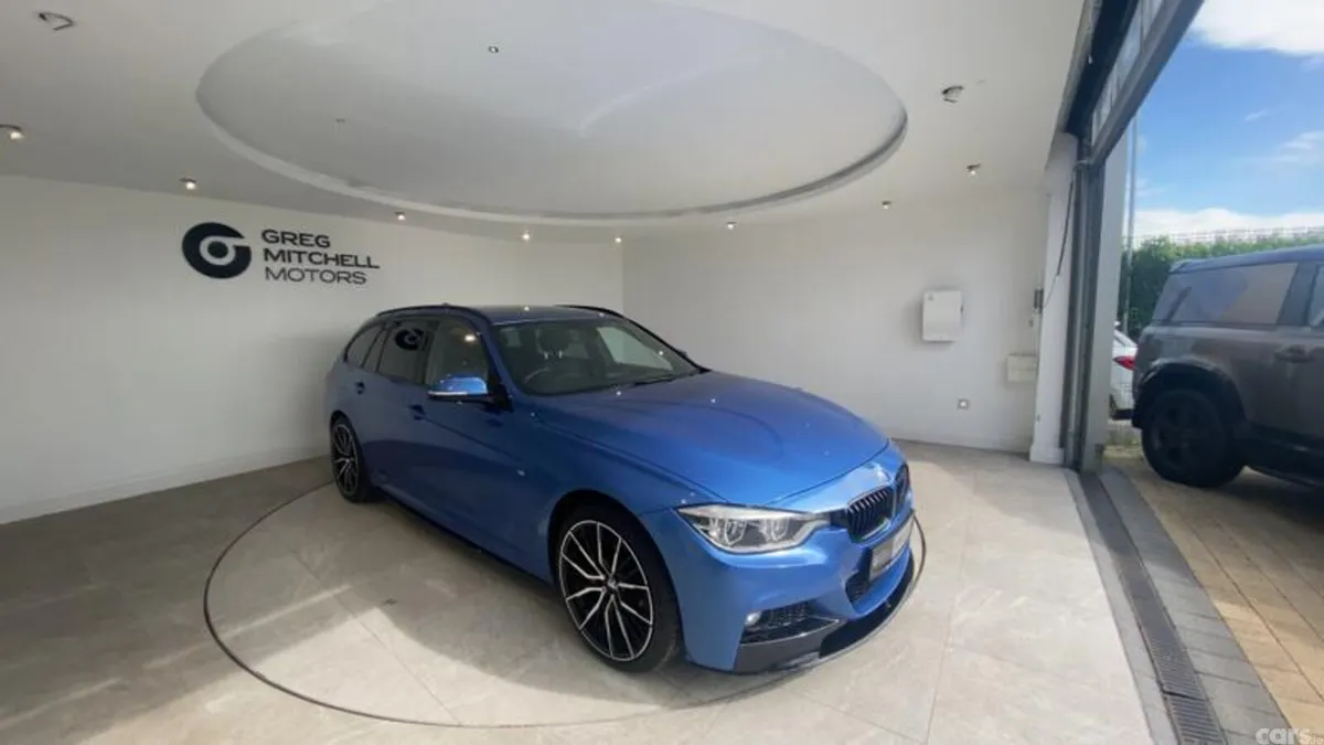 BMW 3-Series Estate, Diesel, 2018, Blue