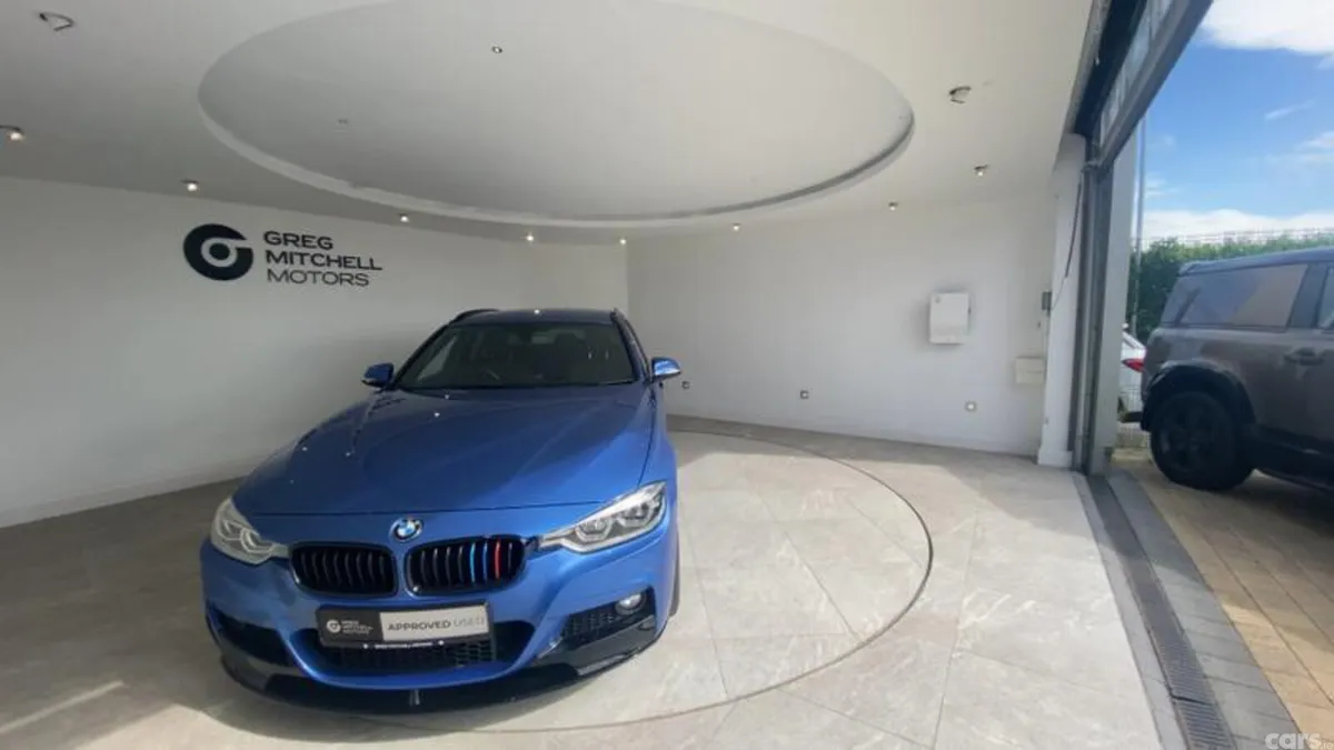 BMW 3-Series Estate, Diesel, 2018, Blue