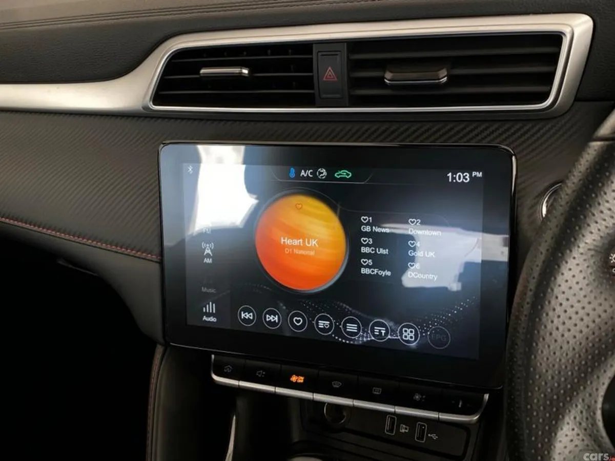 MG ZS SUV, Petrol, 2022, Red