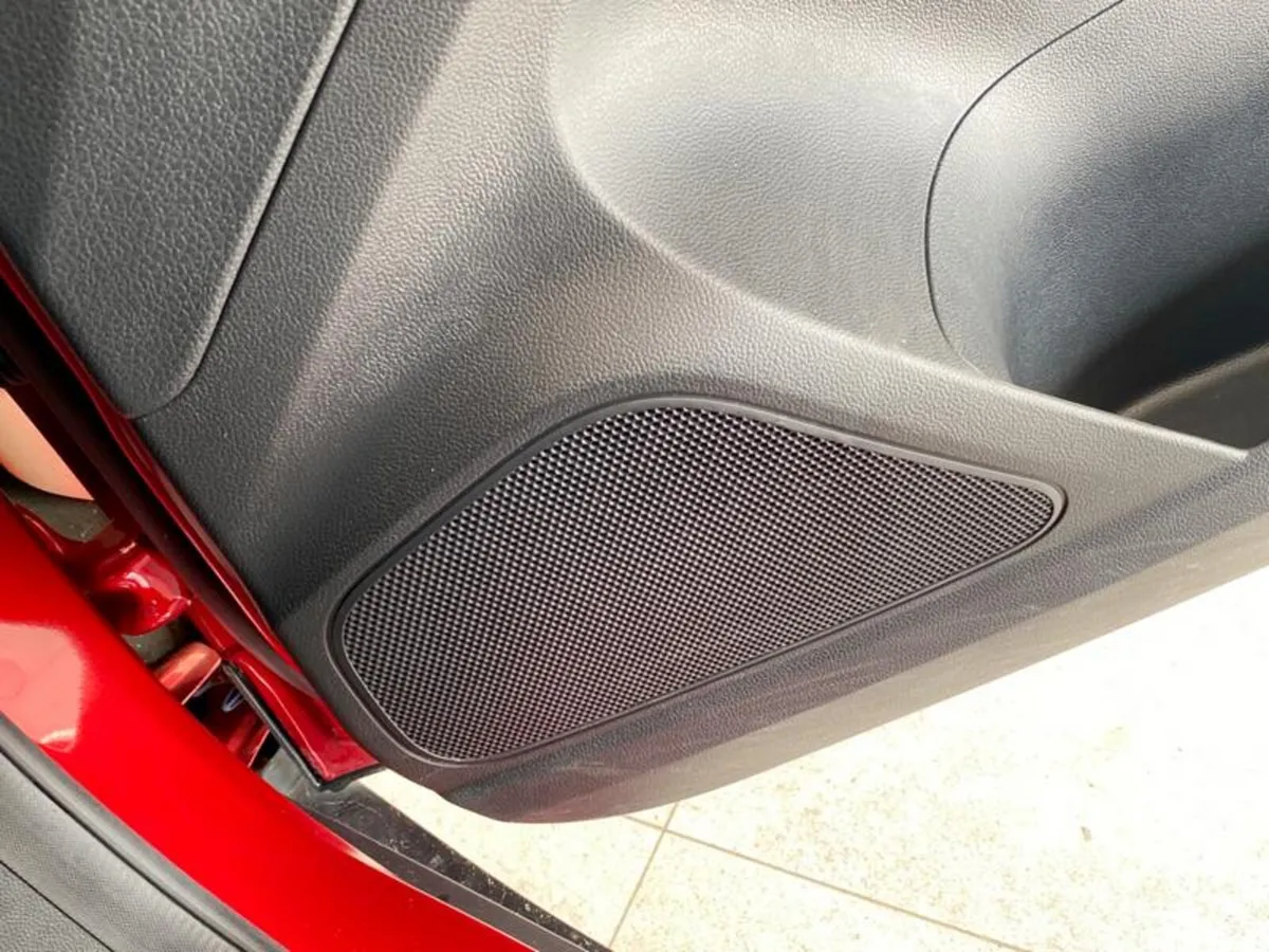 MG ZS SUV, Petrol, 2022, Red
