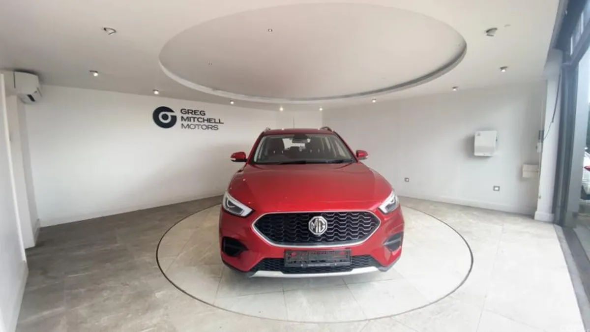 MG ZS SUV, Petrol, 2022, Red