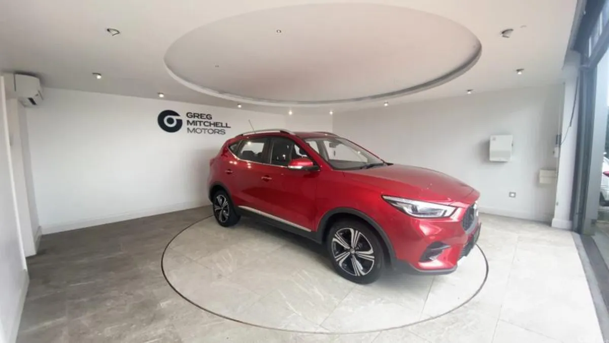 MG ZS SUV, Petrol, 2022, Red