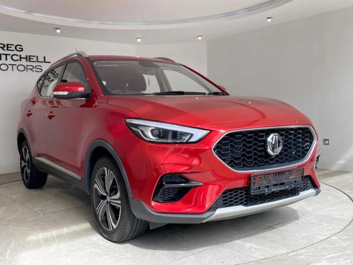 MG ZS SUV, Petrol, 2022, Red