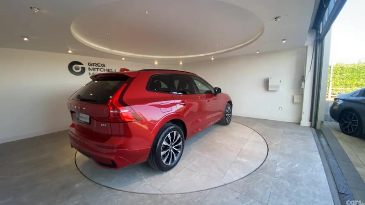 Volvo XC60 SUV, Diesel Hybrid, 2023, Red