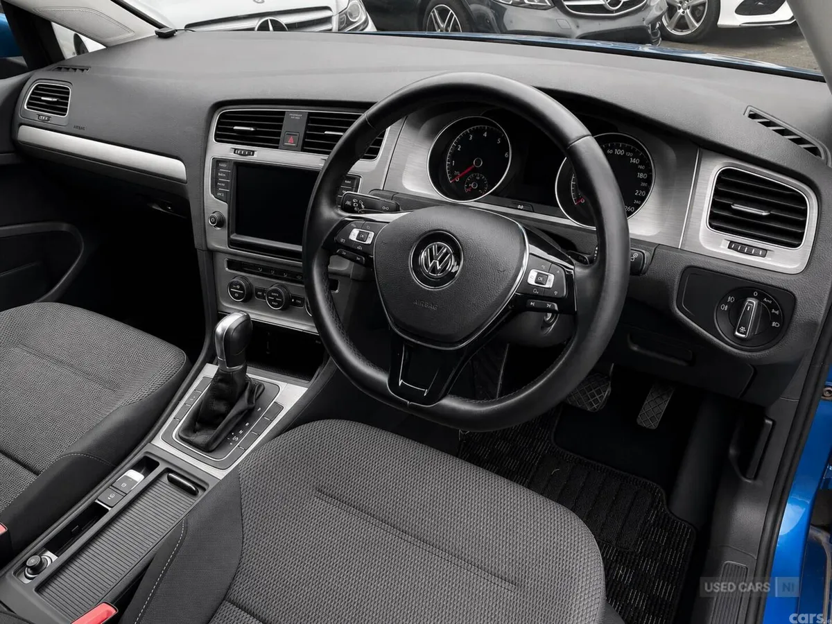Volkswagen Golf , Petrol, 2014, Blue