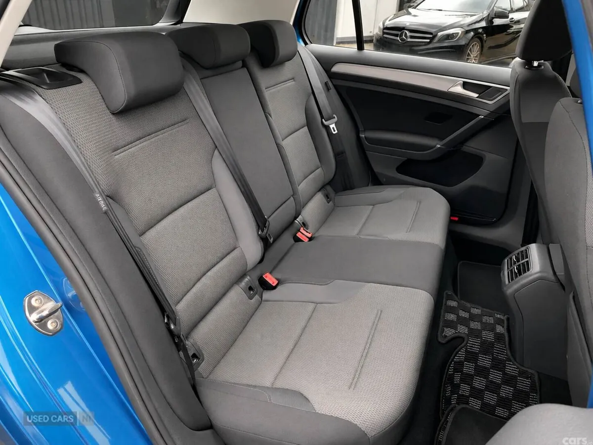 Volkswagen Golf , Petrol, 2014, Blue