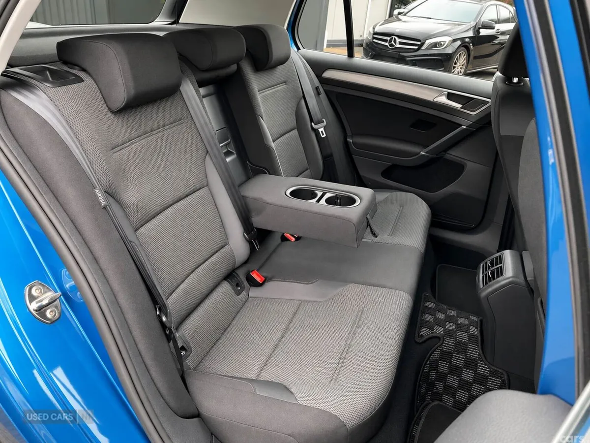 Volkswagen Golf , Petrol, 2014, Blue
