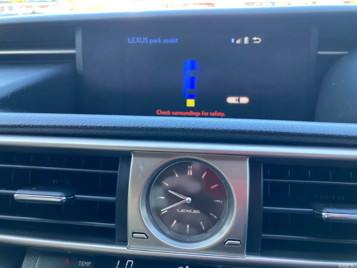 Lexus IS Saloon, Petrol Hybrid, 2016, Silver